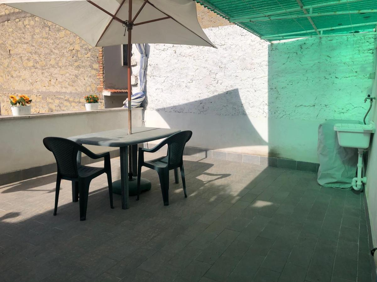 Rosy House Apartment Gaeta Exterior foto